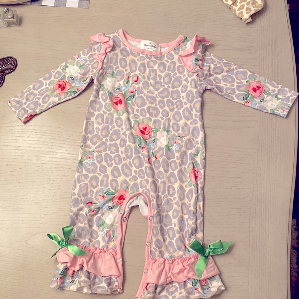 Leopard/floral romper Marie Nicole